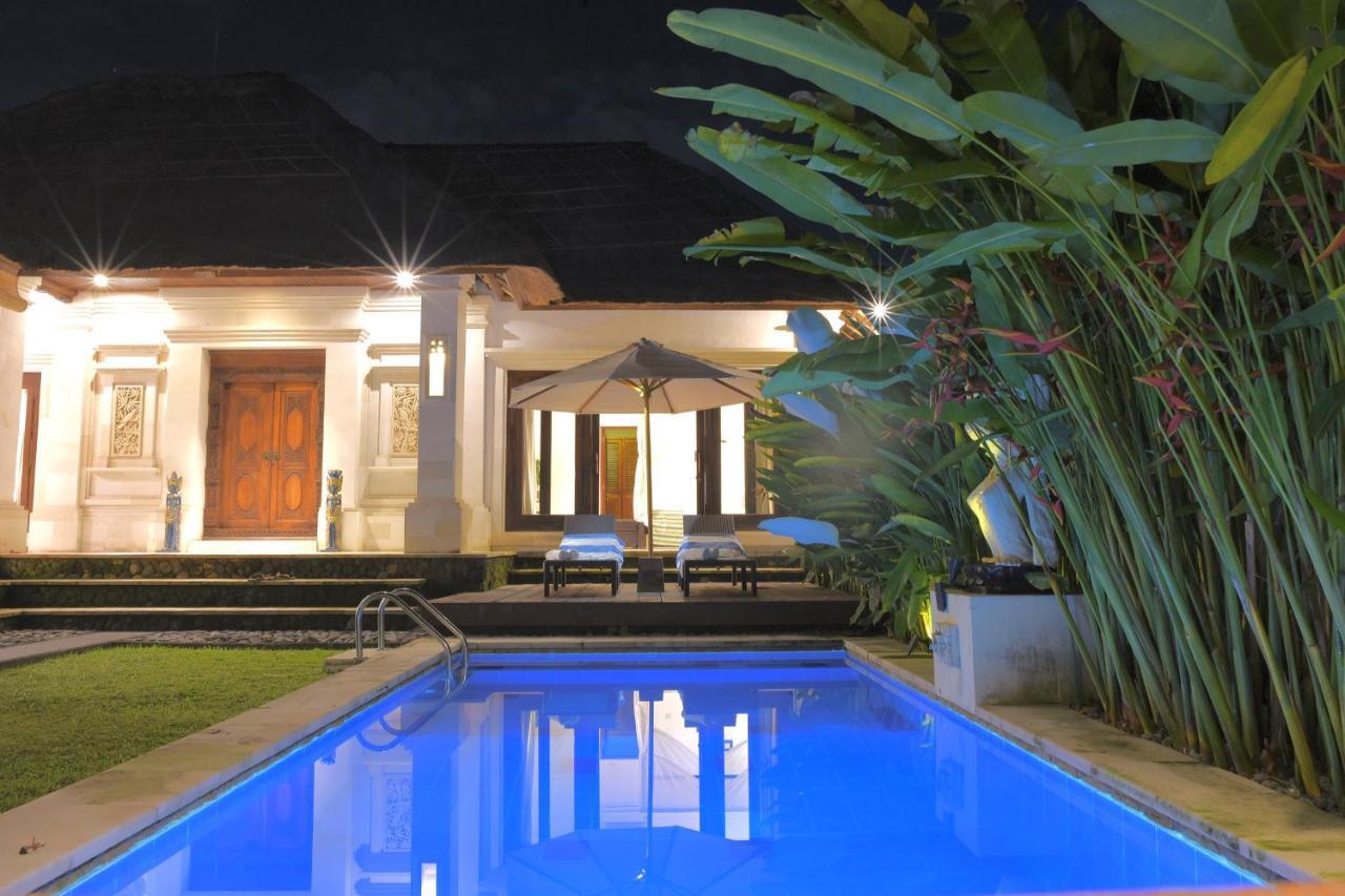 Arona Villa Sanur Exterior foto